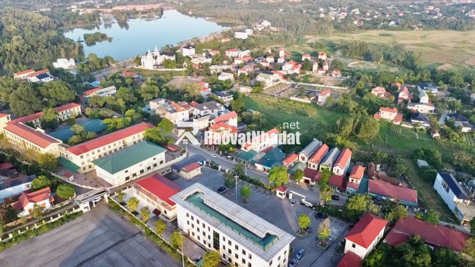 Chính chủ vk ck em  làm việc cho một cty ở Hà Nội - Đã có sổ   giá . .  nhỉnh 1ty