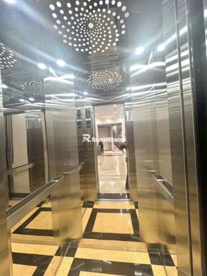 Bán nhà -Định Công Thượng- 37m2 – 6 tầng thang máy – ô tô – kinh doanh – ngõ thông- chào 11.5 tỷ.