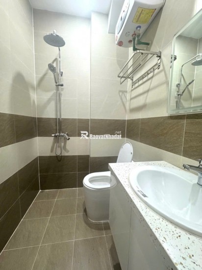 Bán nhà -Định Công Thượng- 37m2 – 6 tầng thang máy – ô tô – kinh doanh – ngõ thông- chào 11.5 tỷ.