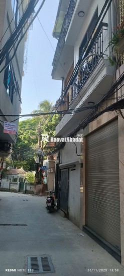 Bán nhà -Định Công Thượng- 37m2 – 6 tầng thang máy – ô tô – kinh doanh – ngõ thông- chào 11.5 tỷ.