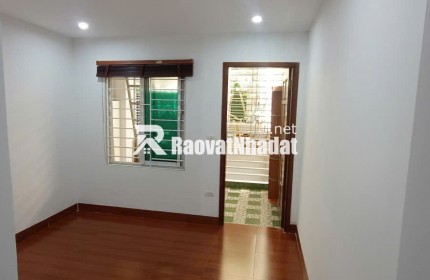 Bán Nhà 34m2- 5 tầng, full nội thất cao cấp– Đường Láng – Đống Đa– Ngõ Nông