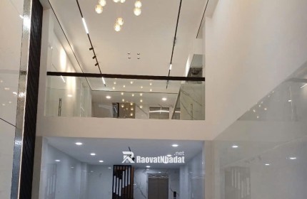 Bán rất gấp Mặt Tiền CXBH Quận 10, DT:4.5x15, T+5L Gái 18.5 tỷ TL