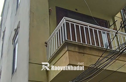 Siêu hiếm – Nhà lô góc Nguyễn Chí Thanh 58m2 – Mặt tiền 4.5m– ô tô vào nhà – Ngõ thông- 26 tỷ.