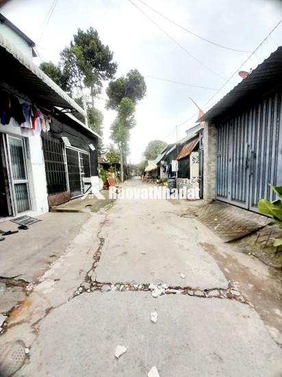  BÁN DÃY TRỌ CÓ DÒNG TIÈN HÀNG THÁNG VỚI 260M2 chỉ 11.5 TỶ - TRUNG TÂM DĨ AN.