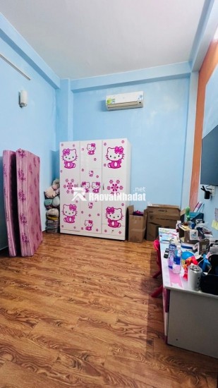 Nhà đẹp Q.10 - CMT8 - hẻm xe hơi thông - 48m2 - 4 tầng - giá 8ty2