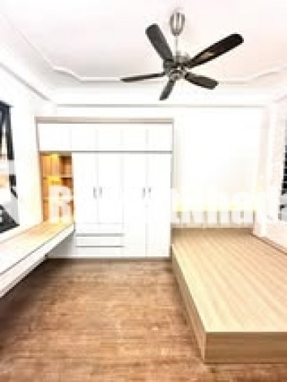 BÁN NHÀ HOÀNG HOA THÁM - HƠN 6 TỶ - MT 5M