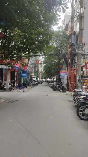 CHÍNH CHỦ BÁN GẤP NHÀ NGÕ 161 THÁI HÀ, MẶT TIỀN RỘNG 5,6M, 5 TẦNG + 1 TUM, OTO VÀO NHÀ