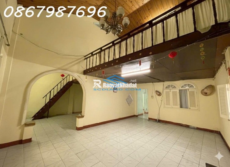 CẦN BÁN NHÀ MẶT TIỀN NGANG 8.5m – VUÔNG VỨC – TRUNG TÂM BÀN CỜ NHA TRANG