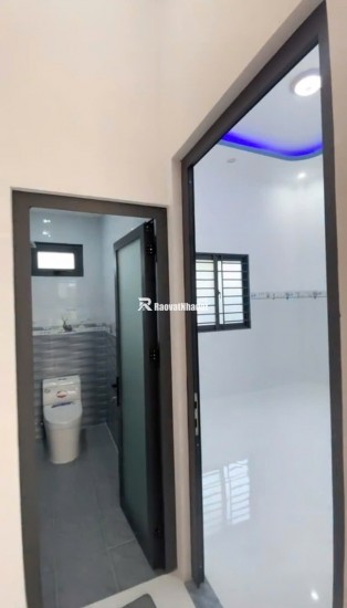  SIÊU PHẨM NHÀ PHỐ HIỆN ĐẠI – KDC LONG HÒA, RẠCH KIẾN, CẦN ĐƯỚC CHỈ 2.4 TỶ (Hỗ trợ vay Ngân hàng)