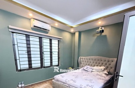 Bán nhà Lĩnh Nam – Hoàng Mai – Hà Nội – 32m2 – Mặt tiền 5m – 5 tầng – 3 ngủ - chào 6,8 tỷ.
