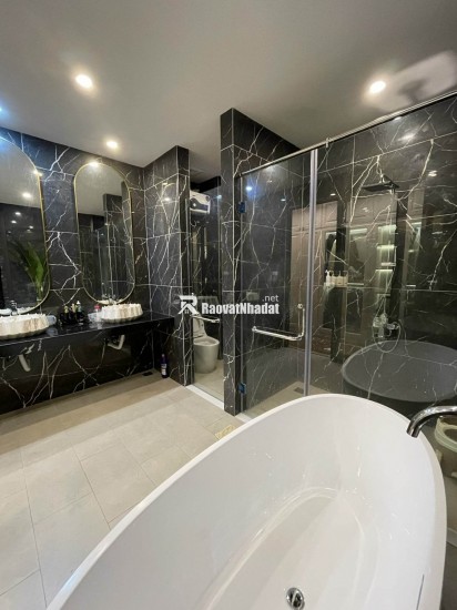 BÁN GẤP NGỌC LÂM 60M x 7T THANG MÁY, GARA Ô TÔ, FULL NỘI THẤT, KINH DOANH. GIÁ 1X TỶ