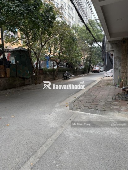 Bán đất tại Phúc Thịnh, Diện tích 67m2 ngõ to ô tô tránh vỉa hè rộng. Sổ vuông đẹp giá 14 tỷ