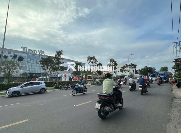 Bán nhà nát tặng GPXD HXH Quang Trung thông thương ngang 4m 56m2 tiện xây siêu phẩm chỉ 5.6 tỷ.