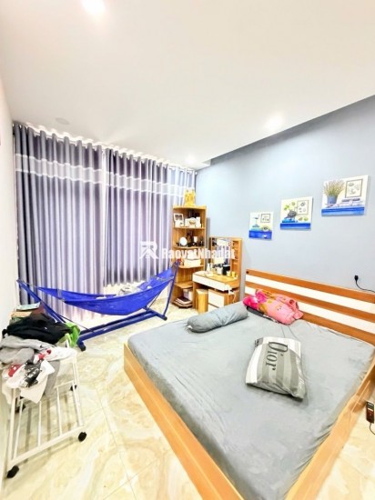 SIÊU PHẨM THẠNH LỘC QUẬN 12 - KDC TRUNG NHÂN - ĐƯỜNG TRƯỚC NHÀ 8M - XE HƠI NGỦ NGON TRONG NHÀ - 51 M2 - 4 TẦNG BTCT - CHỈ 5.X TỶ.