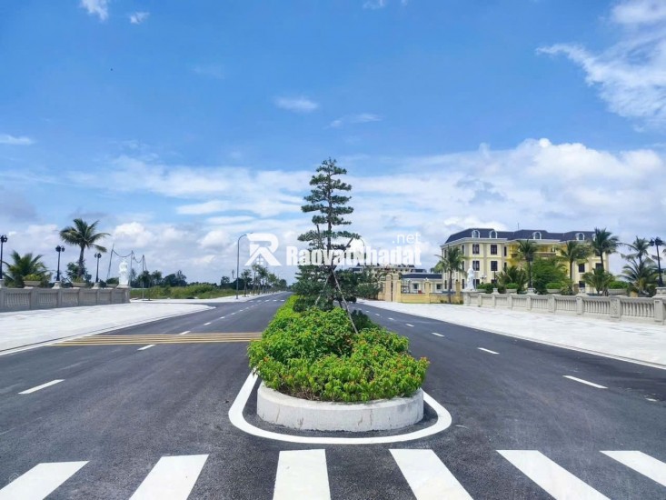 Đất biệt thự 192m2 giá chỉ 3,4 tỷ vị trí vàng Thủ Thừa, Long An  Agora City: 0987449422