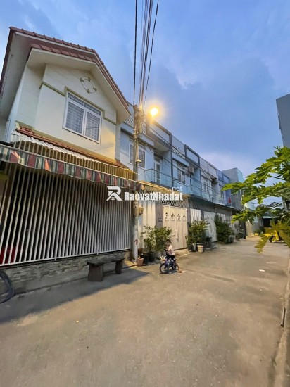 BÁN NHÀ CẤP 4 TRUNG TÂM HIỆP PHÚ, 81M2. GẦN METRO, VINCOM LÊ VĂN VIỆT GIÁ NHỈNH 5 TỶ