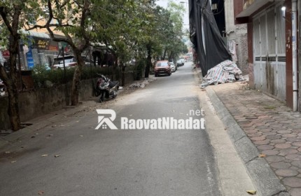 Bán đất tại Phúc Thịnh, Diện tích 67m2 ngõ to ô tô tránh vỉa hè rộng. Sổ vuông đẹp giá 14 tỷ