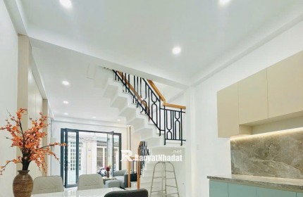 Bán Nhà Mới Xây 100%  xinh lung linh khu VIP Q8 -  42.3 (3,6 x12) - 2 Tầng - Giá 4.880 Tỷ.