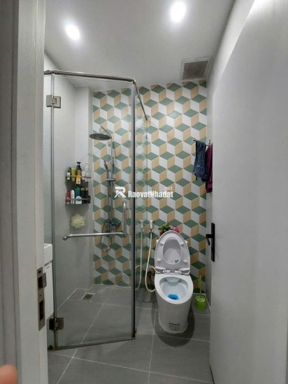 Mặt tiền hẻm 12m - Thành Thái - Quận 10 - 4 tầng - 66m2 - 16 tỷ