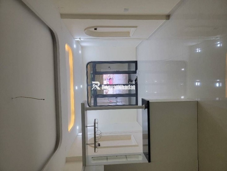 NHÀ NGAY CHỢ TỰ PHÁT PHẠM VĂN BẠCH TÂN BÌNH 4MX12M GIÁ 4,5 TỶ TL