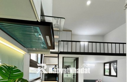 CCMN 5 TẦNG,9PN KK THANG MÁY, VỊ TRÍ ĐẮC ĐỊA, GẦN ĐƯỜNG Ô TÔ, TRUNG TÂM CẦU GIẤY