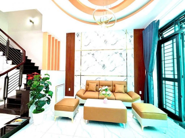 Siêu phẩm 4 tầng BTCT, ô tô ngủ trong nhà, 4m x 13m, gần chợ Thạch Đà, TT. Quận Gò Vấp, chỉ 6 tỷ nhỉnh(TL)