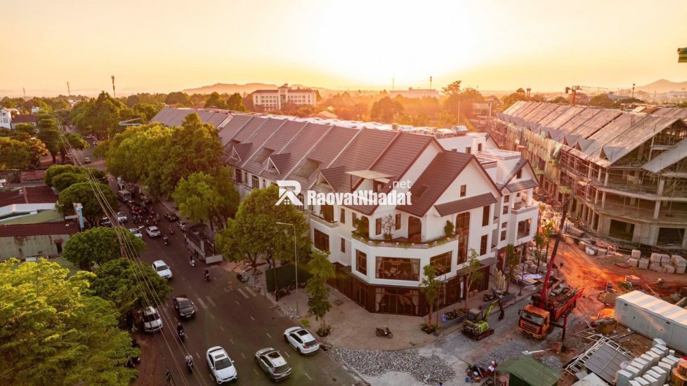 SHOPHOUSE MAI HẮC ĐẾ ECOPALACE BMT – 16 CĂN ĐỘC BẢN, KHÔNG CÓ CĂN THỨ 17 