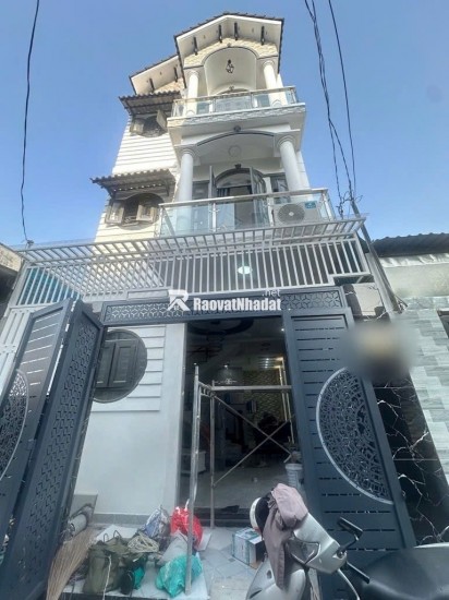  HÀNG HIẾM - NHÀ ĐẸP HẺM KINH DOANH THÔNG TRƯƠNG THỊ HOA - Q12-NGANG ĐỈNH 5m - 4 TẦNG KIÊN CỐ - FULL NỘI THẤT