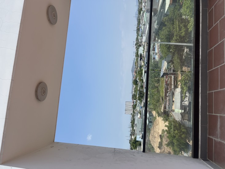 CHO THUÊ NHÀ NGUYÊN CĂN – MẶT TIỀN ĐƯỜNG BỜ KÊNH, TRUNG TÂM KHANG LINH, P.11 (CŨ), VŨNG TÀU