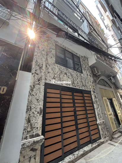 Nhà phố Thái Hà  diện tích 36-37m2, 6 tầng, mặt tiền 4,2m