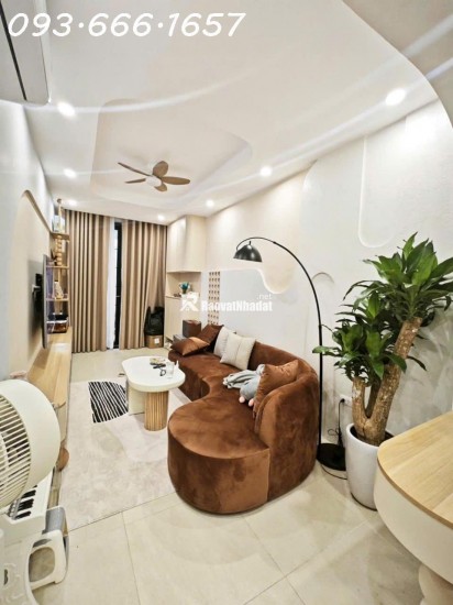 Bán BĐS 30m 4T Ở Ngay Sân Cổng riêng , có thể TL Mạnh tại Minh Khai ,Thông Tin Thật