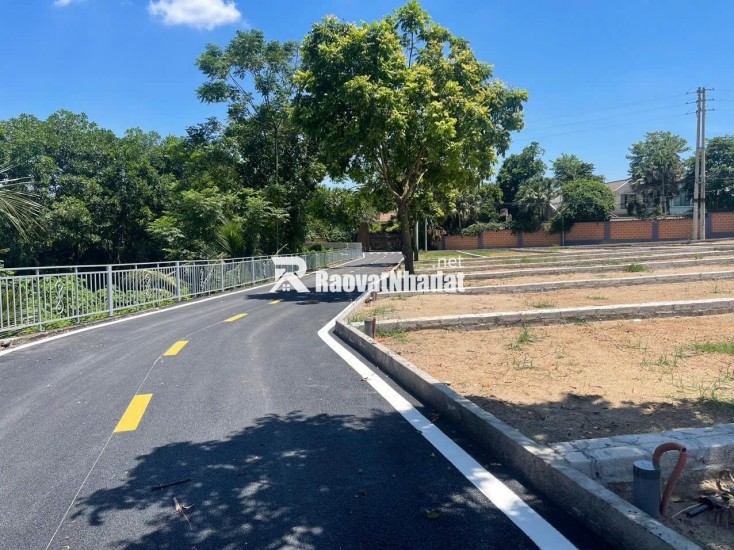 Lô đất 100m2 full thổ sẵn sổ gần Đại Học Quốc Gia, CHợ Hòa Lạc