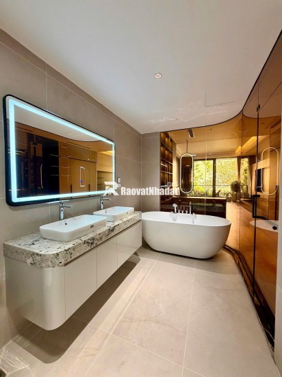 Bán nhà đẹp 35m2 gần NGỌC LÂM, LONG BIÊN, 4 TẦNG – Ở NGAY giá chỉ 6.x tỉ