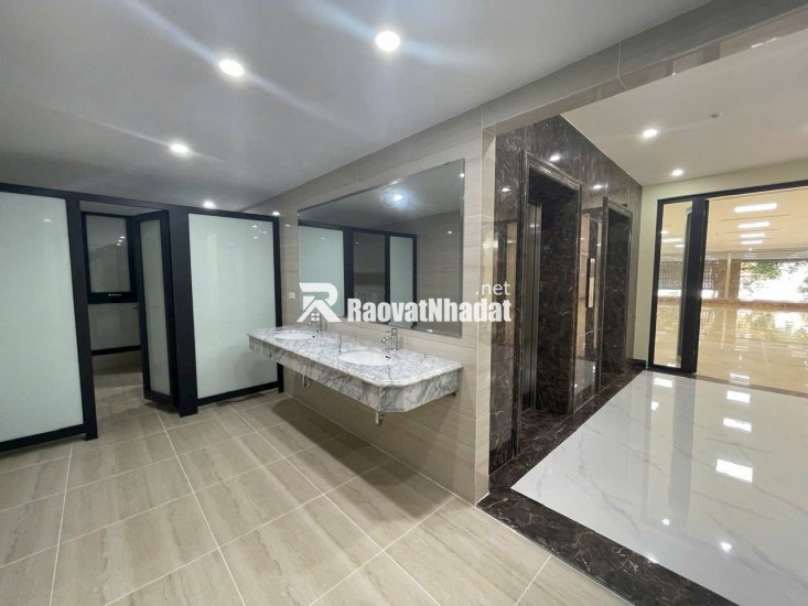 Bán Tòa Nhà Văn Phòng mặt Phố Hoàng Ngân, Cầu Giấy