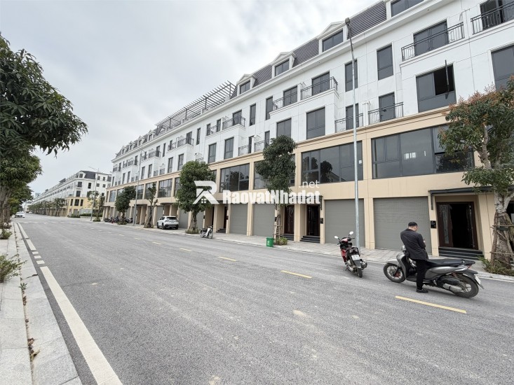 LIỀN KỀ LK-13.12 VIEW SÔNG MÃ – ĐƯỜNG 17M KẾT NỐI QL1A, GIÁ TỐT. NHẬN NHÀ RA SỔ NGAY.