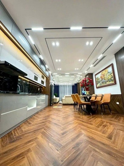 bán nhà Bồ Đề 60m, 6 tầng thang máy, ngõ ô tô, sát phố cổ