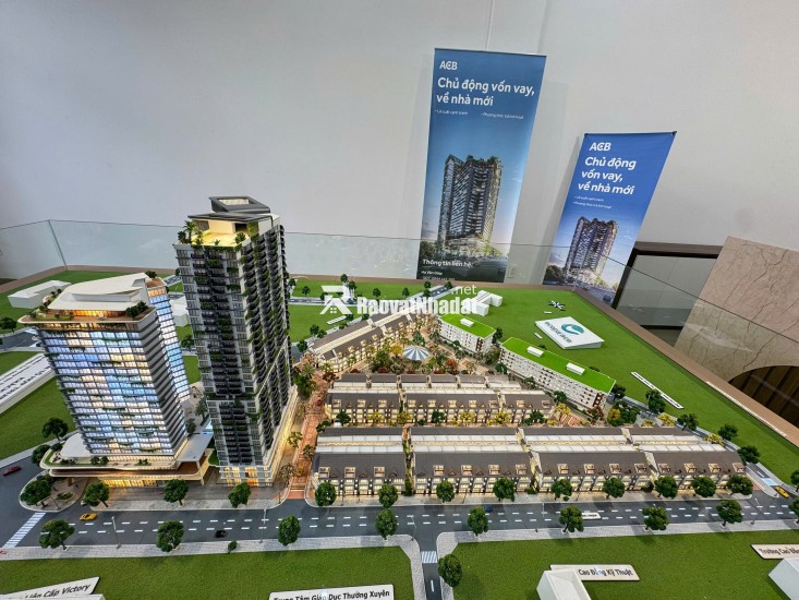 Shophouse khối đế Ecopalace nằm ngay sảnh chính của chung cư Ecopalace