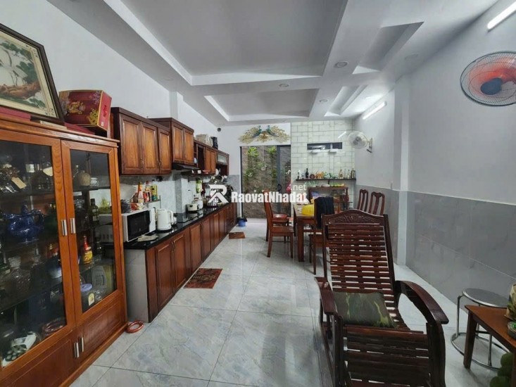 NHÀ_MỚI_Q.7 ĐẸP KHÁCH CHỈ XÁCH VALY VÀO Ở - XE HƠI NGỦ TRONG NHÀ- NỞ HẬU NHẸ TÀI LỘC. GIÁ NHỈNH 9 TỶ.