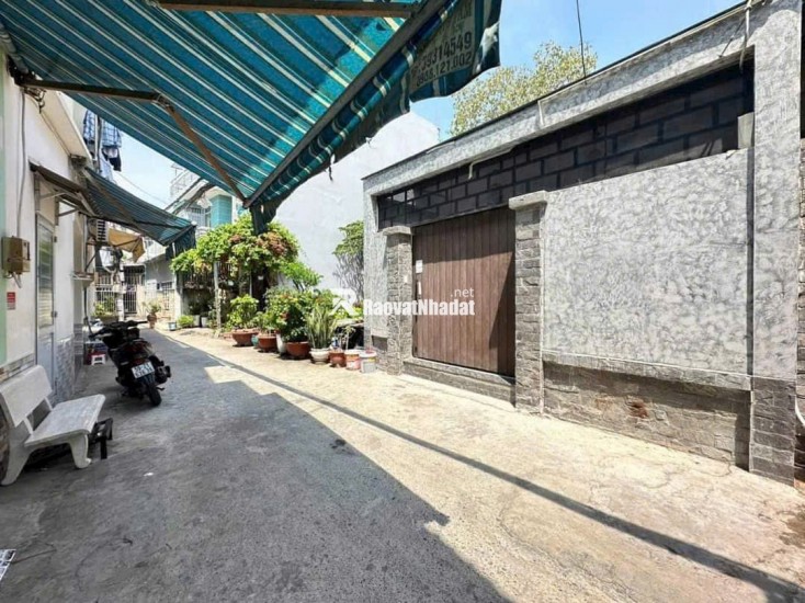 BÁN NHÀ THỊ TRẤN NHÀ BÈ, DT 63,5M2 (5,2X 12) SHR CHỈ 4TỶ8. LH:0903344518