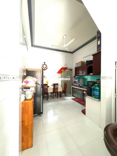 BÁN NHÀ MẶT TIỀN LÝ THÁI TỔ NỐI DÀI – TRUNG TÂM LONG XUYÊN – 41,2M2 – 6TỶXX. LH:0939073155.