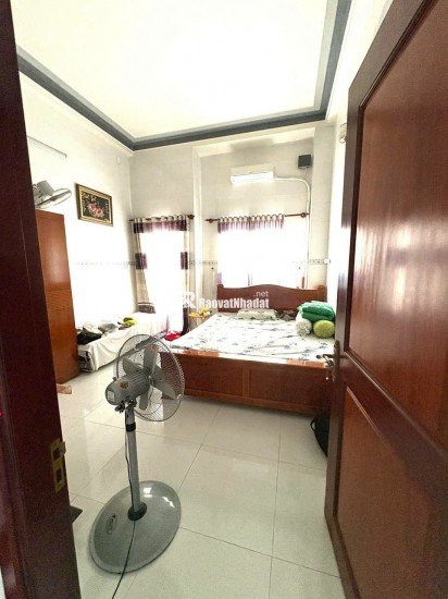 BÁN NHÀ MẶT TIỀN LÝ THÁI TỔ NỐI DÀI – TRUNG TÂM LONG XUYÊN – 41,2M2 – 6TỶXX. LH:0939073155.