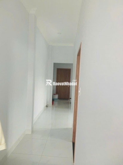 BÁN NHÀ 2 TẦNG – 5M X 27M – CÓ SÂN TRƯỚC SAU THOÁNG MÁT. LH:0988736135