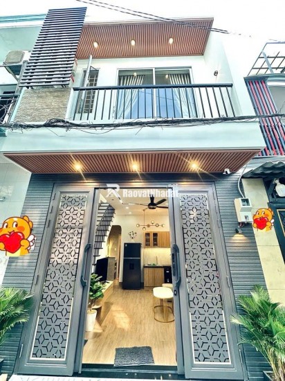 BÁN NHÀ TÂN KỲ TÂN QUÝ. DT (4X9). SẴN SHR. CHỈ 5.5 TỶ. LH:0905029420.