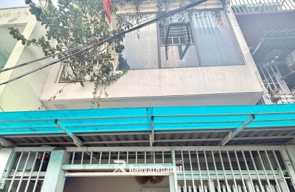 Bán gấp căn nhà 30m2 (5x6) gần Đỗ Xuân Hợp, Phước Long B, Thủ Đức.,Giá 4,2 tỷ (có TL)