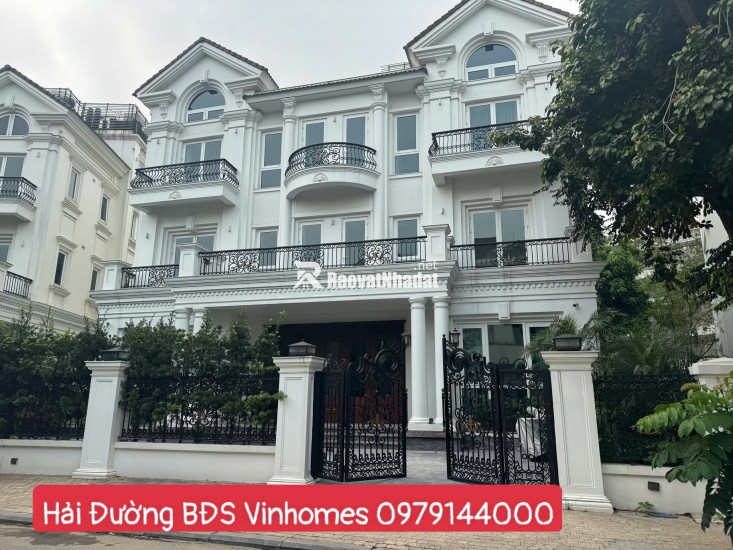 Cực hiếm 2 đơn lập hoa sữa đập thông 1 hầm xây 4 tẩng nổi DTXD hơn 900m sử dụng. Lh:0979144000