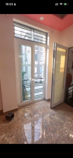 CẦN CHO THUÊ PHÒNG LẦU 2 – ĐƯỜNG CALMETTE, P. BẾN THÀNH, QUẬN 1 TPHCM