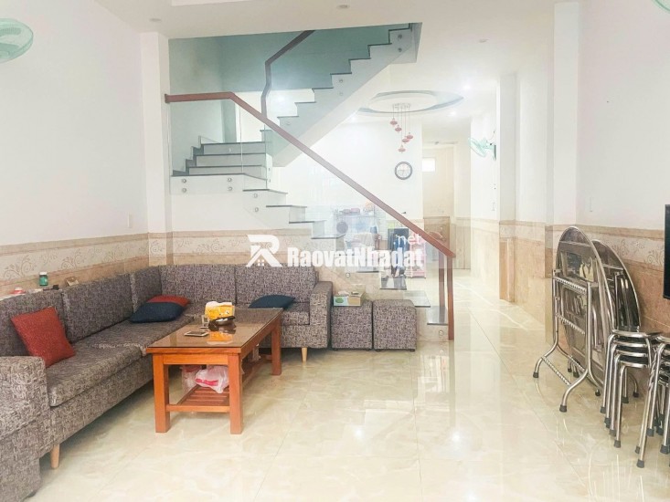 BÁN GẤP NHÀ 2 TẦNG 85M²,CHỈ CÁCH 2 CĂN RA MẶT TIỀN NGUYỄN PHƯỚC NGUYÊN,NGANG 4.75M,3PN,SÁT CHỢ,BÊN CÔNG VIÊN