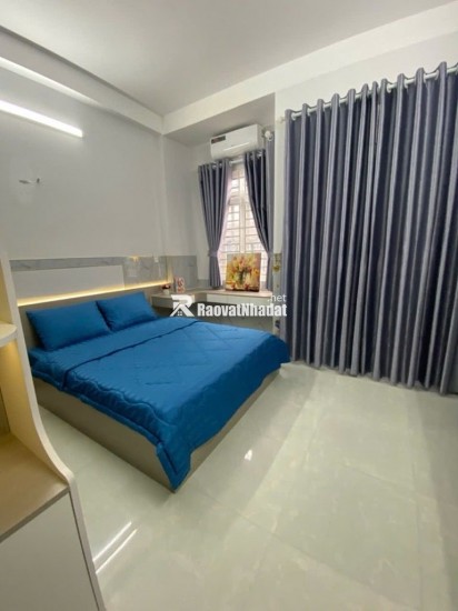 NHÀ ĐẸP 4 TẦNG – NHỈNH 5 TỎI (Q.12)