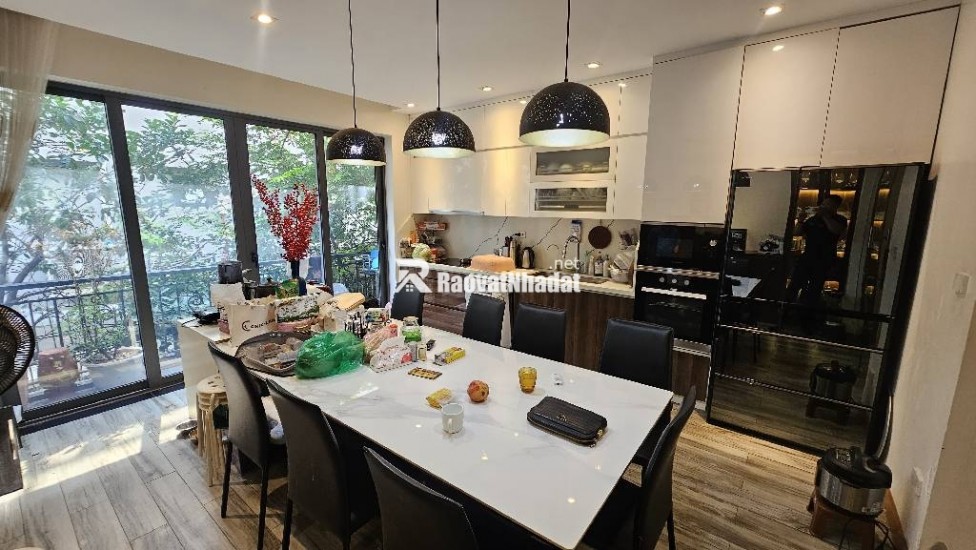 Bán nhà đẹp Lâm Hạ- Oto tránh- Vỉa Hè- Kinh Doanh-Viiew Cầu Trần Hưng Đạo-90m 5 tầng- 30 tỷ(TL)