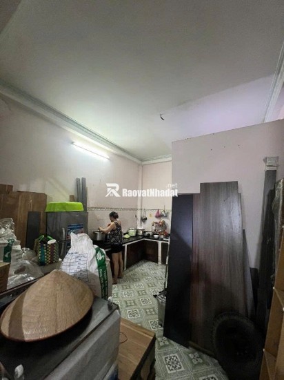 + BÁN NHÀ LÊ VĂN KHƯƠNG QUẬN 12
+ Dt : 4.4m x 15m 63m2
+ Kc : 3 tầng 3pn
+ Giá : 7 Tỷ